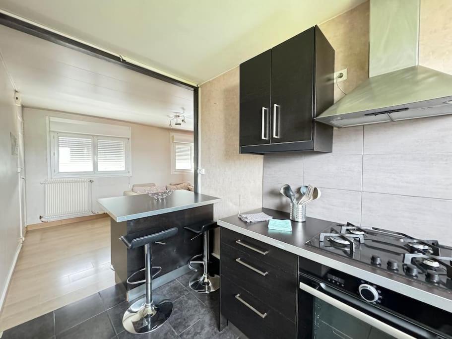 Appartement F2 Proche Axes Principaux - Claude Guichard Clermont-Ferrand Exterior foto